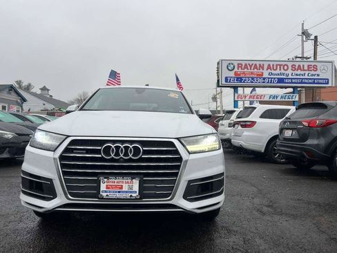Used 2017 Audi Q7 3.0T Premium Plus w/ Premium Plus Package image 3