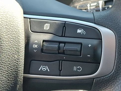 Used 2023 Kia Sportage LX AWD/4WD image 22