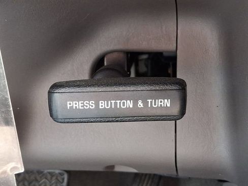 Used 2004 Toyota Tacoma 2WD Xtracab image 24