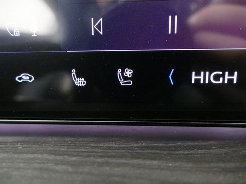 New 2025 Audi Q5 Premium Plus image 20