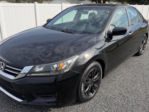 Used 2014 Honda Accord LX image 1
