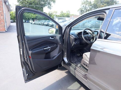 Used 2019 Ford Escape SE AWD/4WD image 19