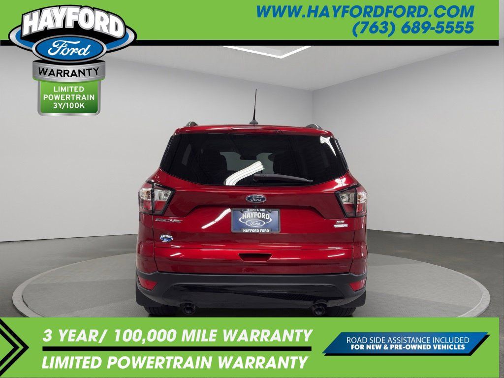 Used 2018 Ford Escape SE w/ SE Sport Appearance Package AWD/4WD image 4