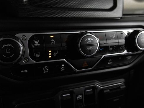 Used 2021 Jeep Wrangler Unlimited Willys image 22