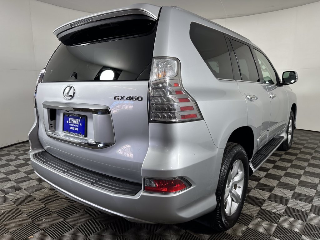 Used 2015 Lexus GX 460 AWD/4WD image 5