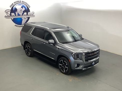Used 2022 GMC Yukon SLT w/ SLT Premium Package image 15