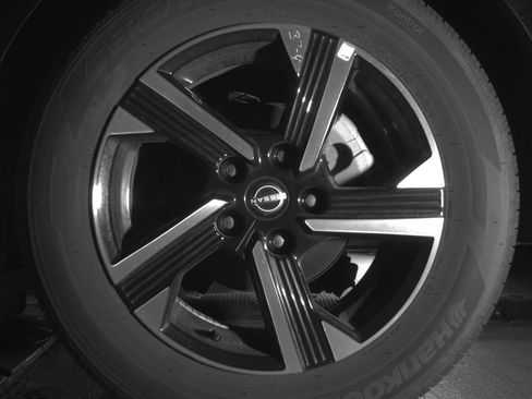 Used 2025 Nissan Sentra SV image 14