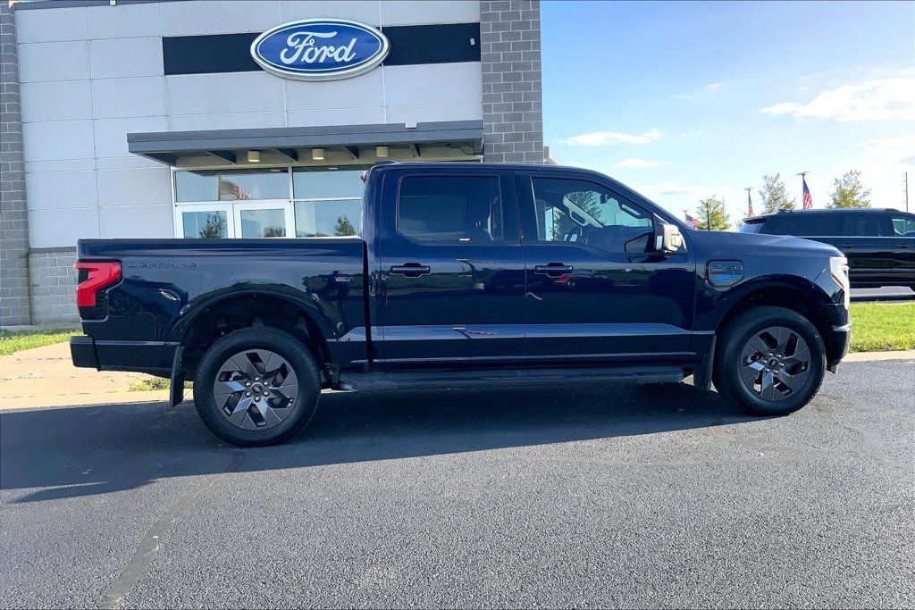 Used 2023 Ford F150 Lightning XLT w/ Equipment Group 312A High AWD/4WD image 6