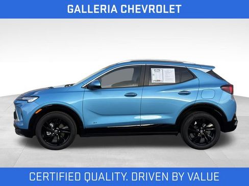 Used 2025 Buick Encore GX Sport Touring FWD image 4