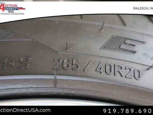 Used 2021 Audi A8 L 4.0T w/ Luxury Package image 39