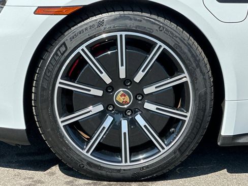 Certified 2022 Porsche Taycan 4S AWD/4WD image 26