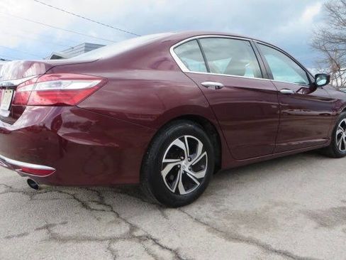 Used 2016 Honda Accord LX image 16
