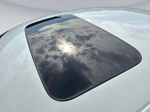 Certified 2024 Honda Accord EX image 31