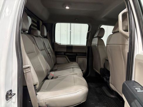 Used 2019 Ford F250 XL w/ Power Equipment Group AWD/4WD image 14