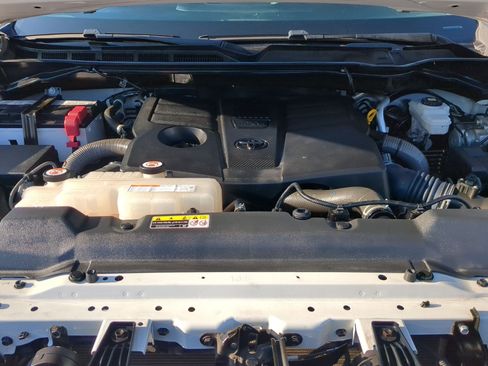 Used 2023 Toyota Tundra Limited image 31