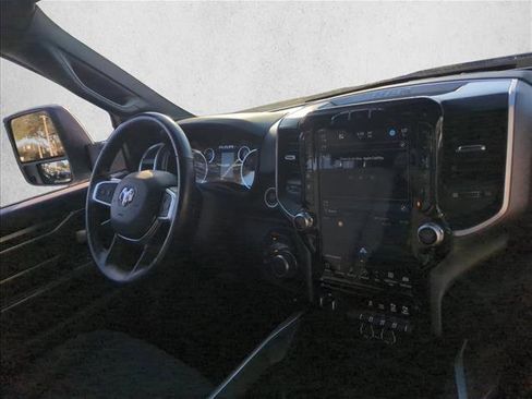 Used 2024 RAM 2500 Big Horn w/ Sport Appearance Package image 23