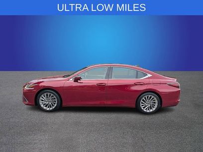 Used 2019 Lexus ES 350 Ultra Luxury w/ Accessory Package 2