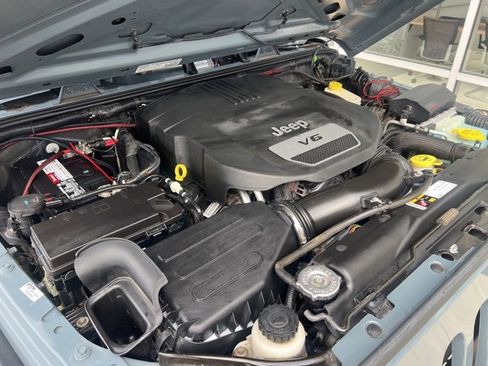 Used 2014 Jeep Wrangler Unlimited Sport w/ Quick Order Package 24S image 34