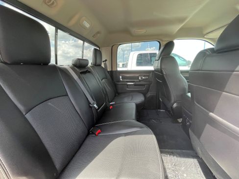 Used 2016 RAM 1500 Laramie w/ Convenience Group image 25