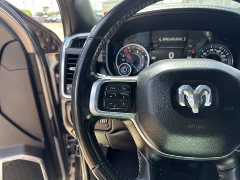 Used 2022 RAM 2500 Laramie w/ Night Edition AWD/4WD image 22