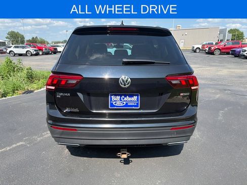 Used 2019 Volkswagen Tiguan SE w/ 3rd Row Seat Package AWD/4WD image 5