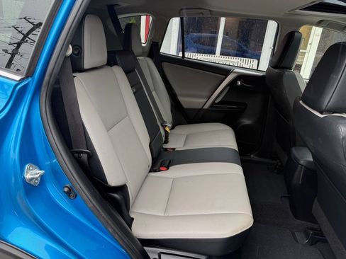 Used 2016 Toyota RAV4 Limited AWD/4WD image 14