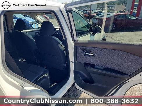 Certified 2023 Nissan Rogue SV AWD/4WD image 28