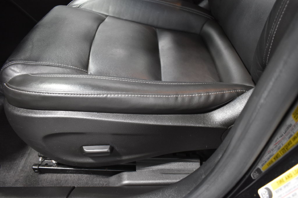Used 2012 Chevrolet Cruze LT w/ RS Package FWD image 20