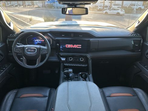 Used 2025 GMC Sierra 1500 AT4 AWD/4WD image 7
