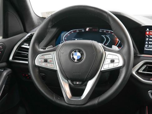 Used 2022 BMW X7 xDrive40i w/ Executive Package AWD/4WD image 18