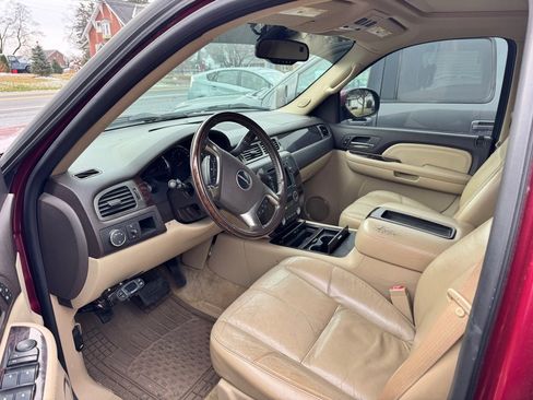 Used 2007 GMC Yukon XL Denali image 7