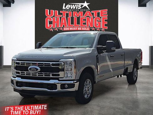 New 2026 Ford F250 XLT image 1