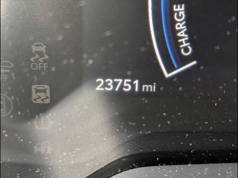 Used 2025 Toyota Corolla XLE image 14