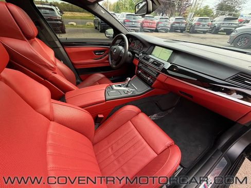 Used 2013 BMW M5 RWD image 35