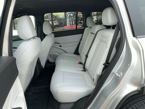 New 2026 Jeep Cherokee Limited AWD/4WD image 20