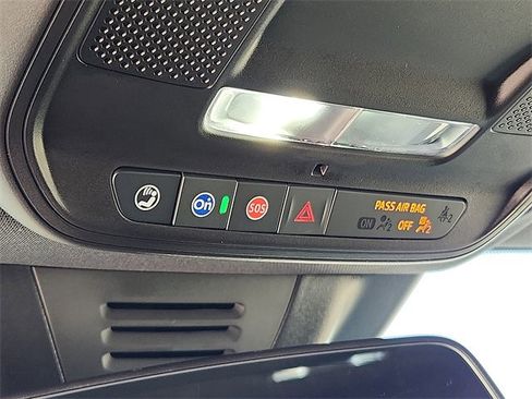 New 2025 Chevrolet Equinox EV RS image 20