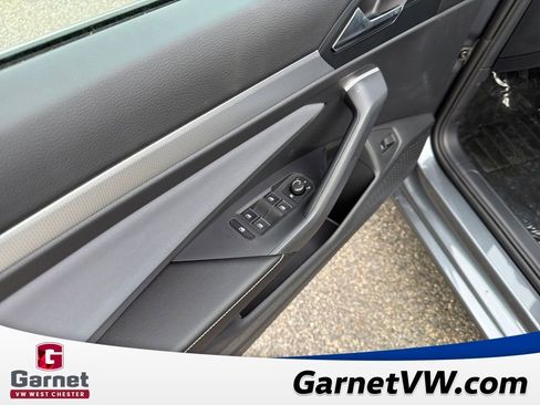 New 2026 Volkswagen Jetta SE image 11