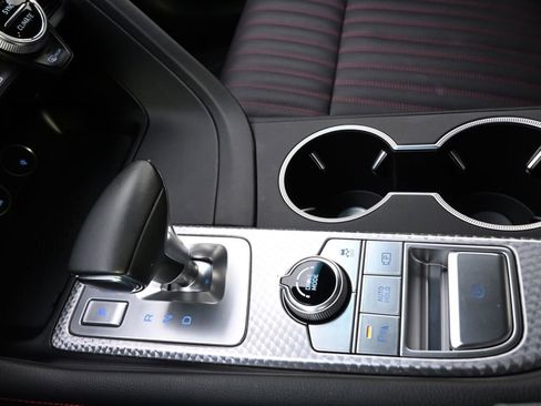 Used 2023 Genesis G70 2.0T w/ Sport Prestige Package image 33