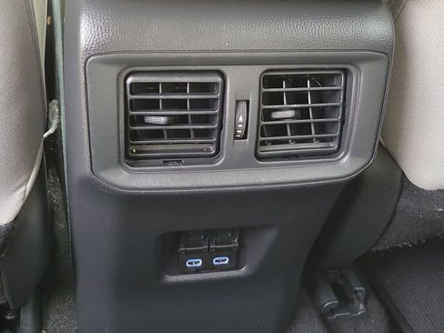 Used 2022 Toyota RAV4 XLE w/ Convenience Package image 21