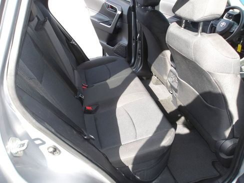 Used 2025 Toyota RAV4 LE AWD/4WD image 11