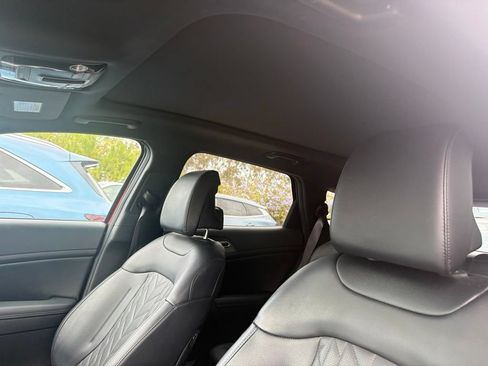 Certified 2023 Kia Sportage X-Line AWD/4WD image 11