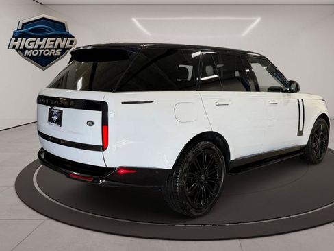 Used 2023 Land Rover Range Rover SE image 5