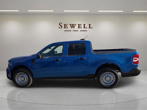 New 2025 Ford Maverick XL image 2