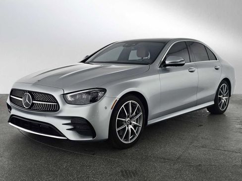 Used 2023 Mercedes-Benz E 350 Sedan image 7