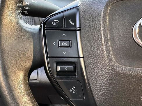 Used 2023 Toyota bZ4X AWD w/ Weather Package image 23
