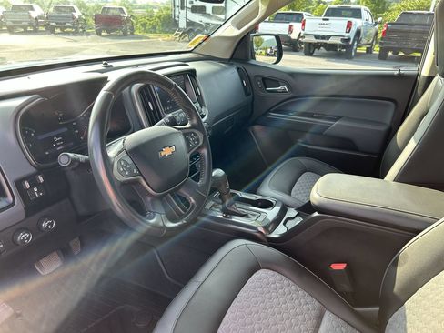 Used 2020 Chevrolet Colorado Z71 AWD/4WD image 25