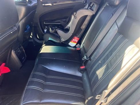 Used 2020 Chrysler 300 S image 8