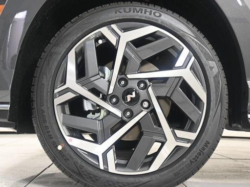 Used 2025 Hyundai Kona N Line S FWD image 9