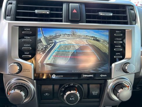 Used 2021 Toyota 4Runner SR5 Premium image 14