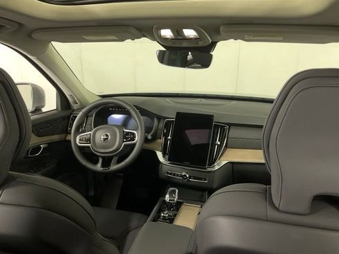 New 2026 Volvo XC90 B6 Plus w/ Protection Package Premier image 16